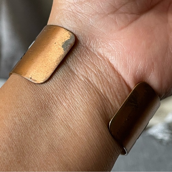 BELL TRADING POST | Vintage | Solid Copper Cuff Bracelet Circa 1960's - Picture 5 of 16